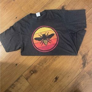 Men’s size small, never worn, no tags